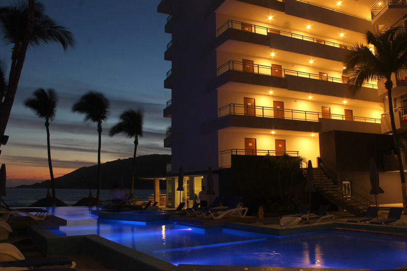 Star Palace Beach Hotel Mazatlan Ngoại thất bức ảnh